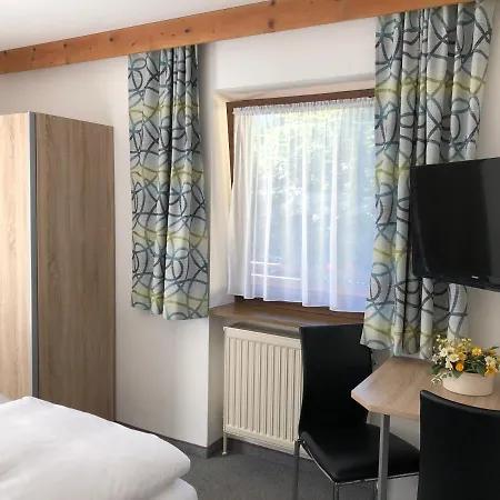 Millinger Pensión Sankt Martin bei Lofer