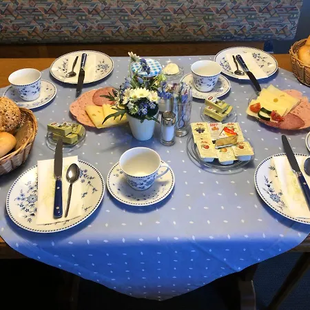 Millinger Pensión 3*